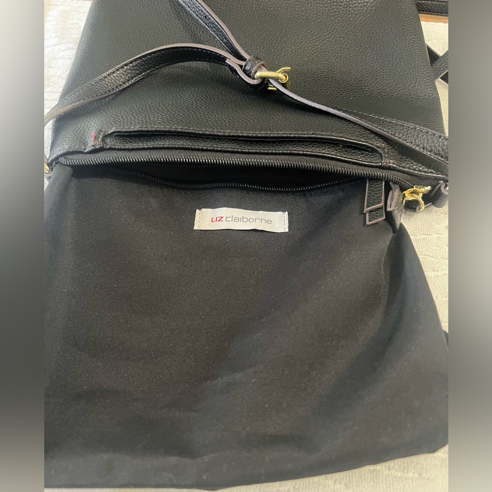 Liz Claiborne Crossbody Handbag Black Faux Pebble Leather
Shoulder Bag - EUC - Picture 12 of 16